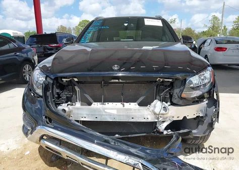 2019 Mercedes-Benz Glc 300 из США, поврежденный, VIN WDC0G4JB3KV134097